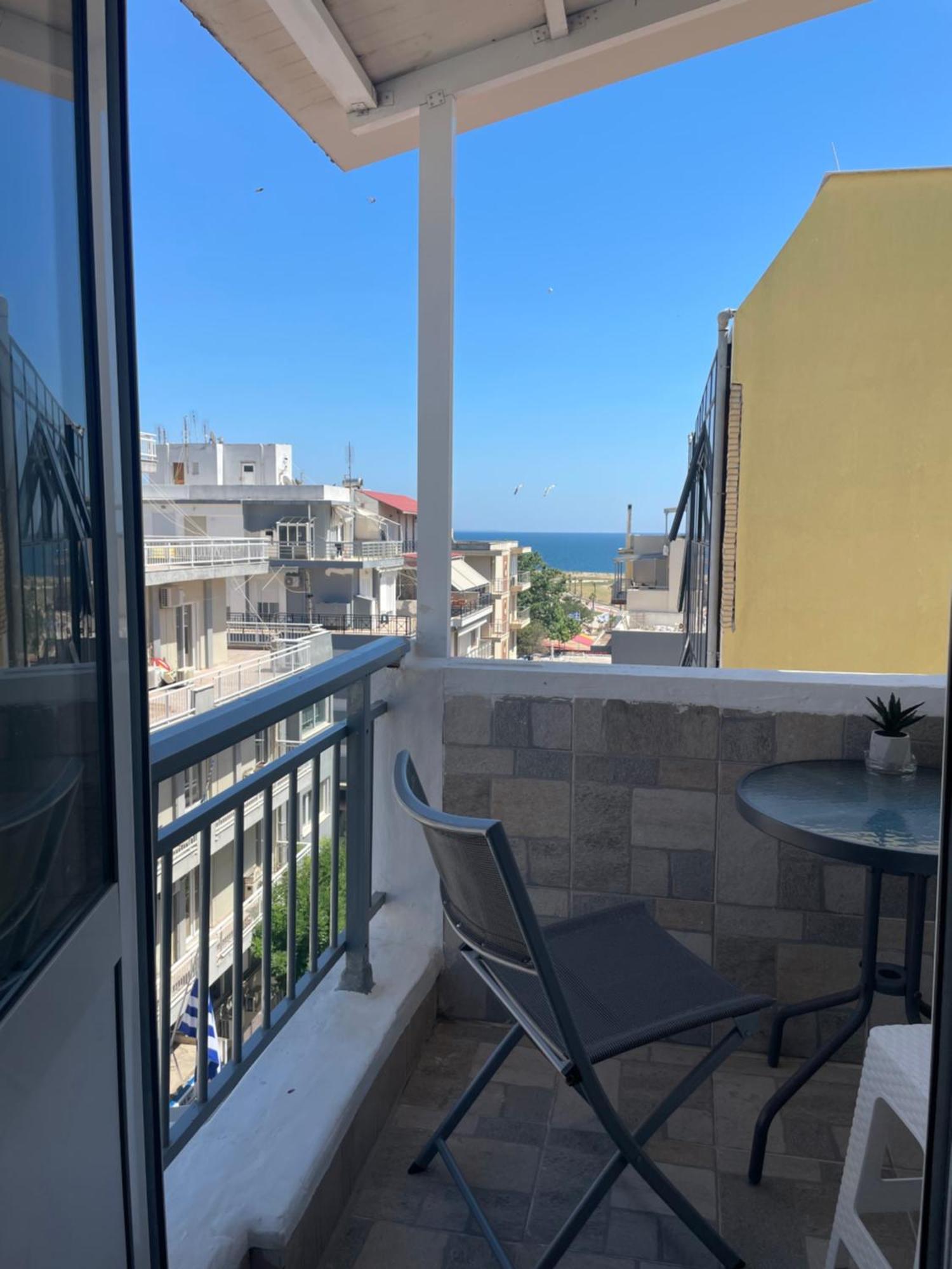 Lux Apartment 10M From Center Alexandroupolis Exteriör bild